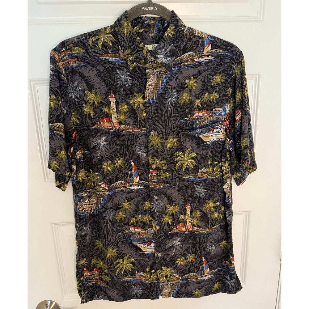Batik Bay Hawaiian Shirt Small Black Island Print Rayon Button Down